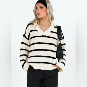 Princess Polly Preppy Stripes V-Neck Knit Sweater Cream and Black XS/S Cozy Fall